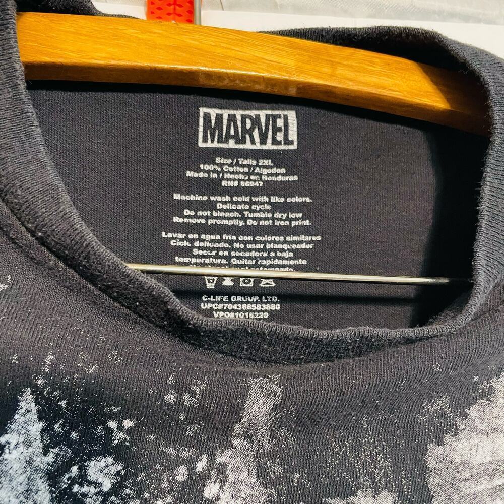 Mad Engine Marvel Punisher T-shirt size 2XL, Men Tall P2 P 24" Length 28" - Picture 4 of 6